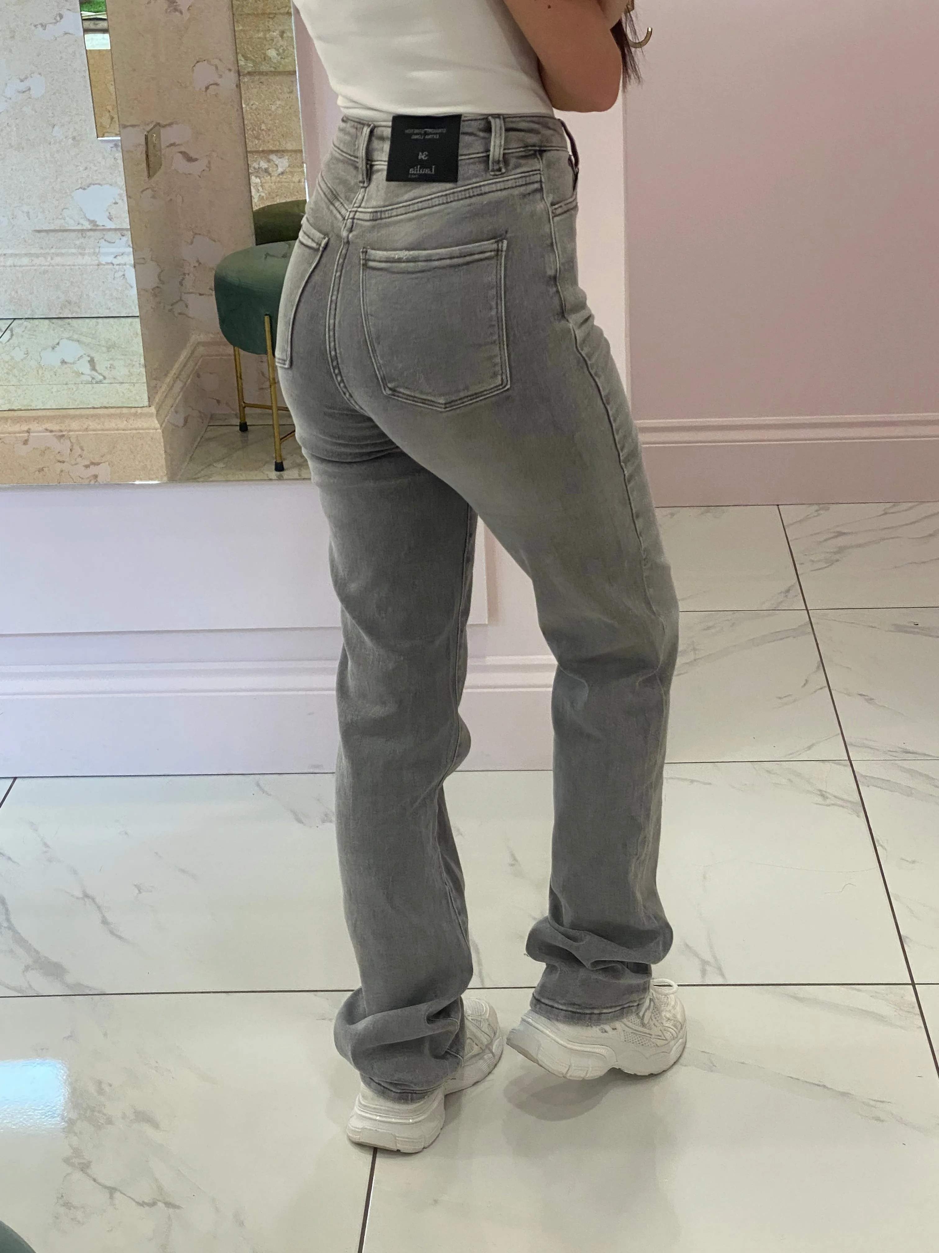 Emiyah Straight Fit Stretch Jeans