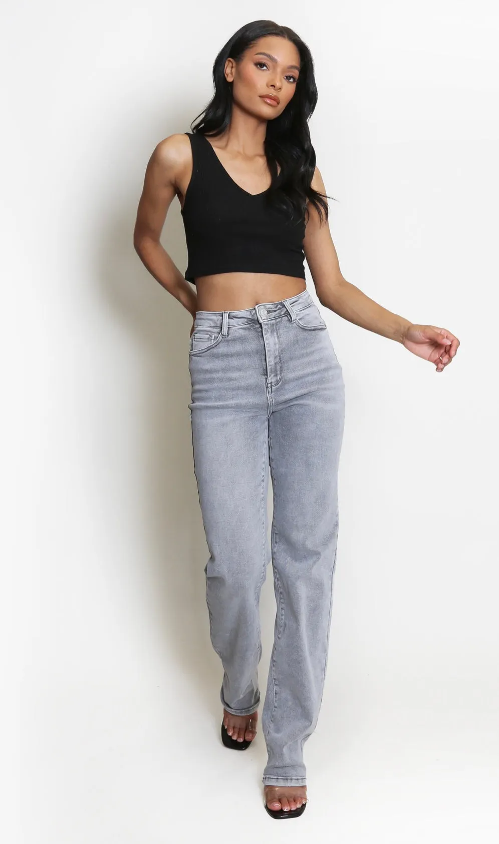 Emiyah Straight Fit Stretch Jeans