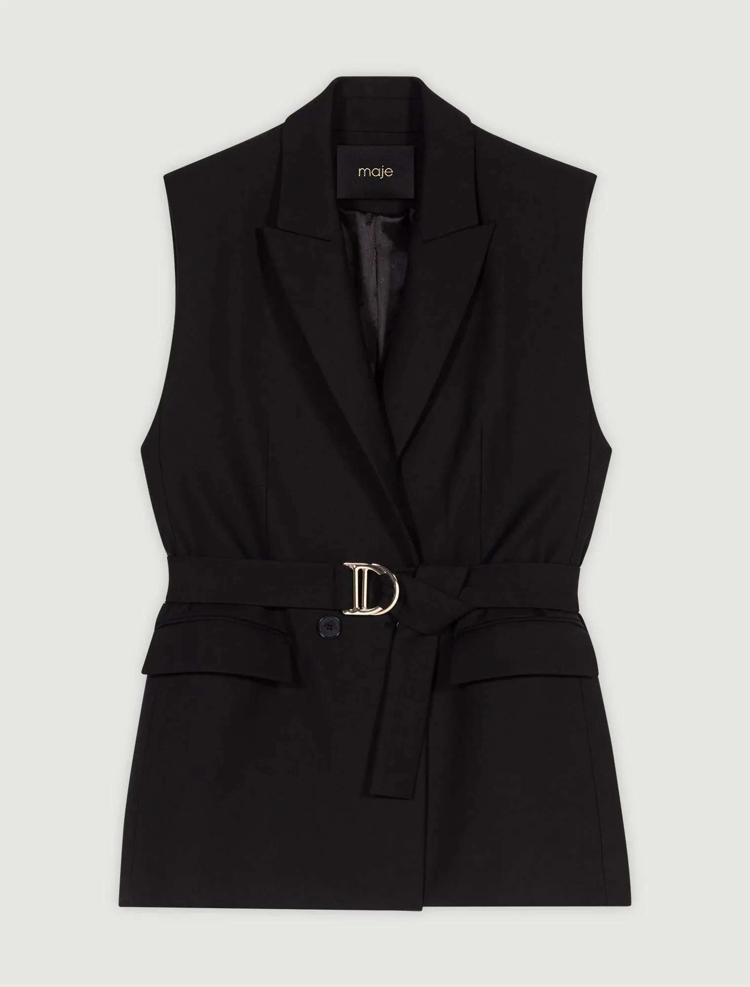 Sleeveless suit jacket